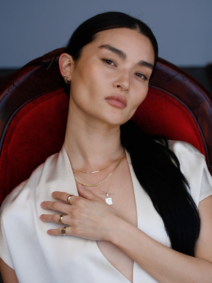 XL Lightweight Havana Chain necklace pictured on model. 
