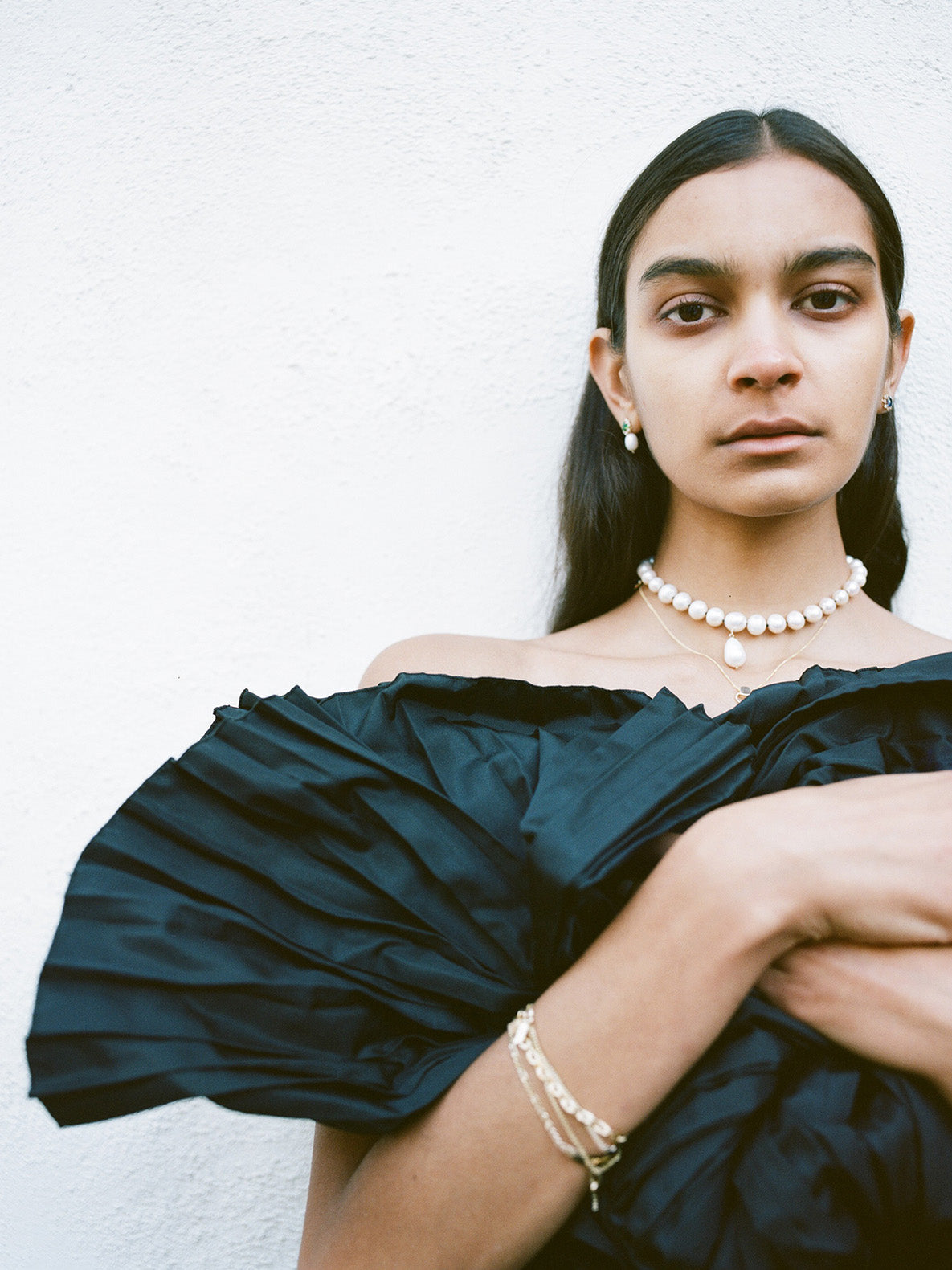 14kt Yellow Gold Boujee Pearl Necklace or Bracelet pictured on model. Worn as a choker. 