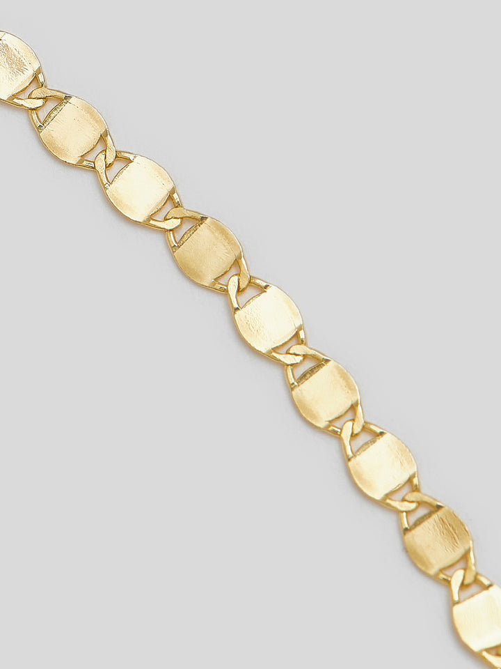 Close up of chain on Product image of yellow gold valentino chain necklace on white background. 